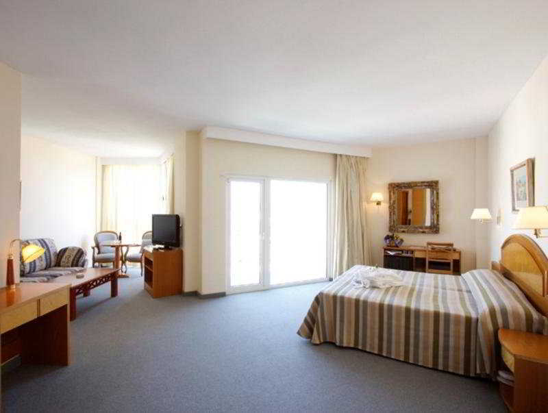 Hotel Sabina Кала Миллор Экстерьер фото